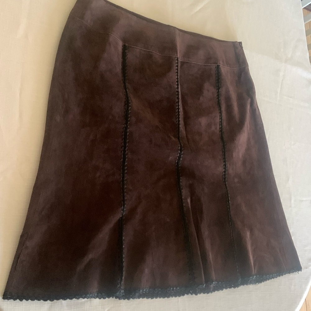 Karen Kane leather skirt. Black stitching and trim. KK.ST. 3. Size 18W. Vintage